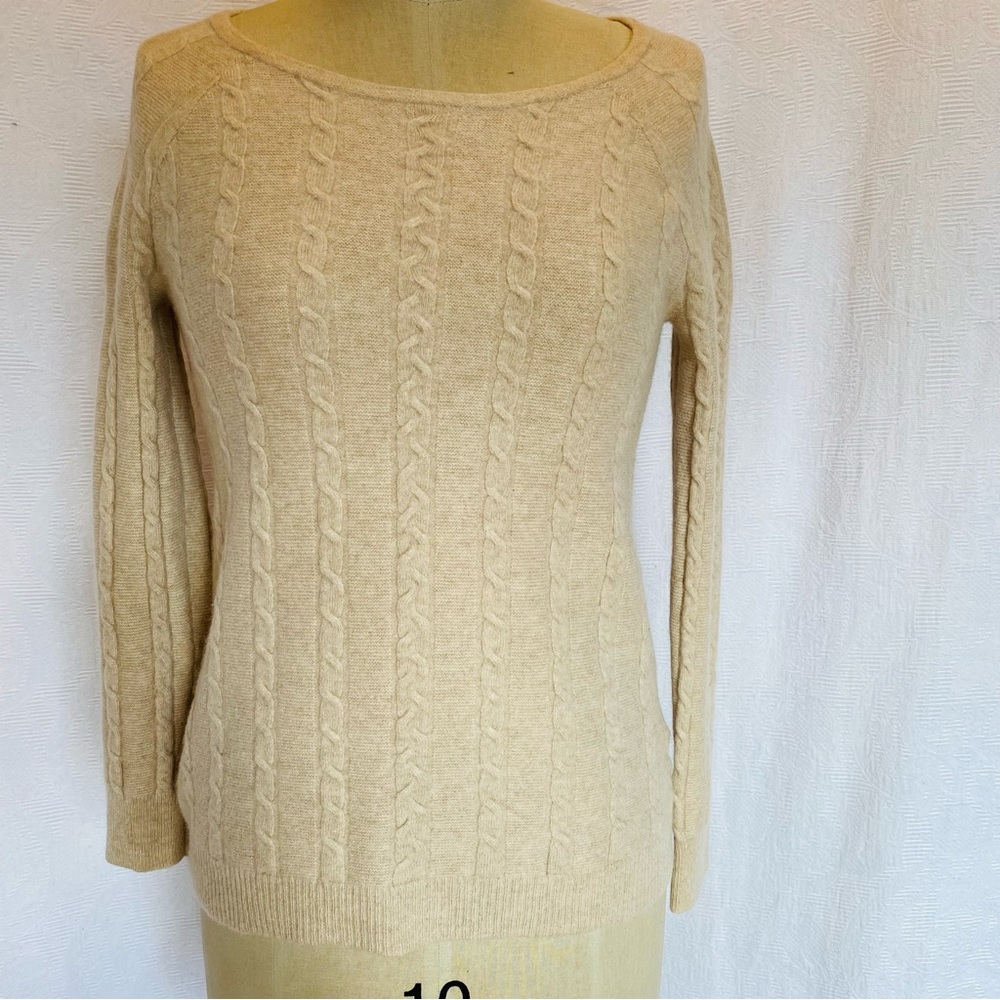 Pure cashmere S crewneck cable sweater
